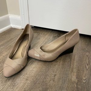 Life Stride memory foam wedges